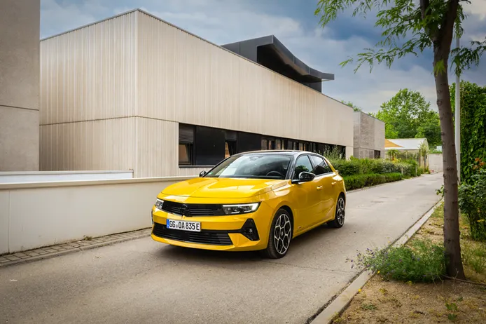 Prueba Opel Astra 2022, dinámica y estética