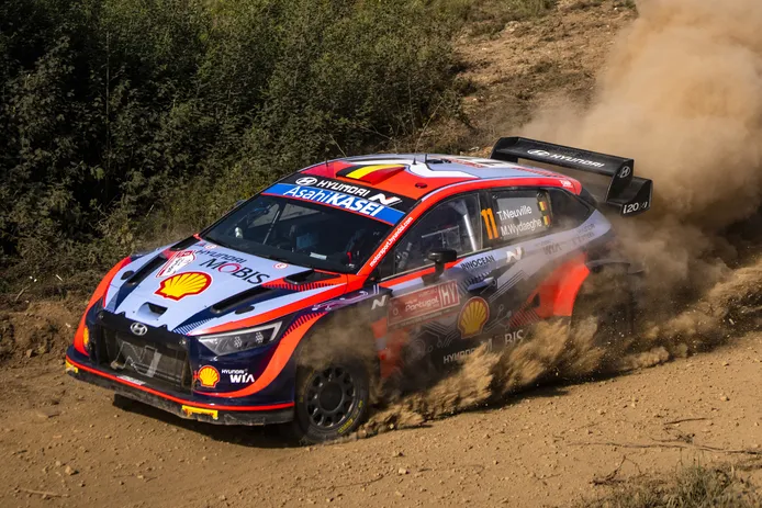 Thierry Neuville: «Es muy frustante, estamos aquí para luchar por el WRC»