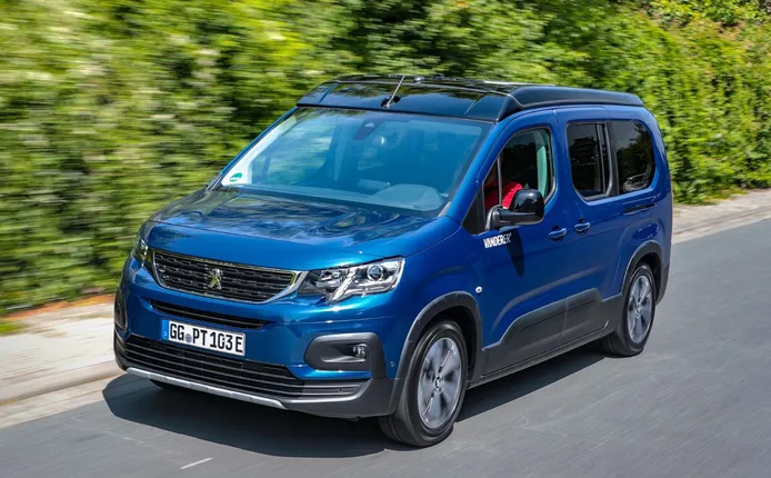 La nueva Peugeot e-Rifter Vanderer﻿ es una Camper espaciosa y 100% eléctrica