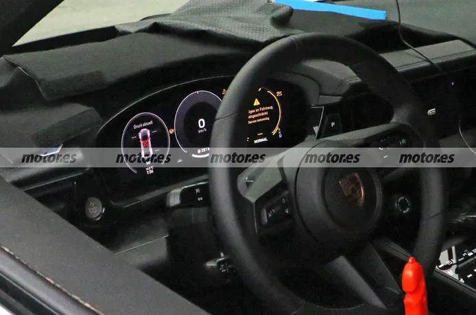 El nuevo Porsche Macan EV muestra su sofisticado interior en estas fotos espía
