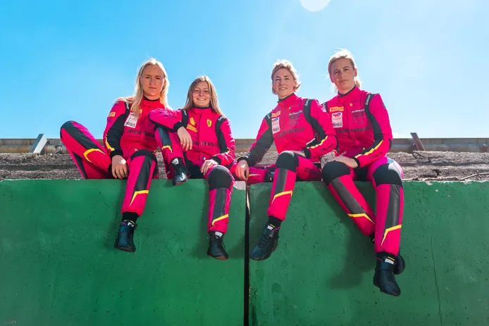 Iron Dames, primer equipo 100% femenino en las 24 Horas de Spa en 25 años