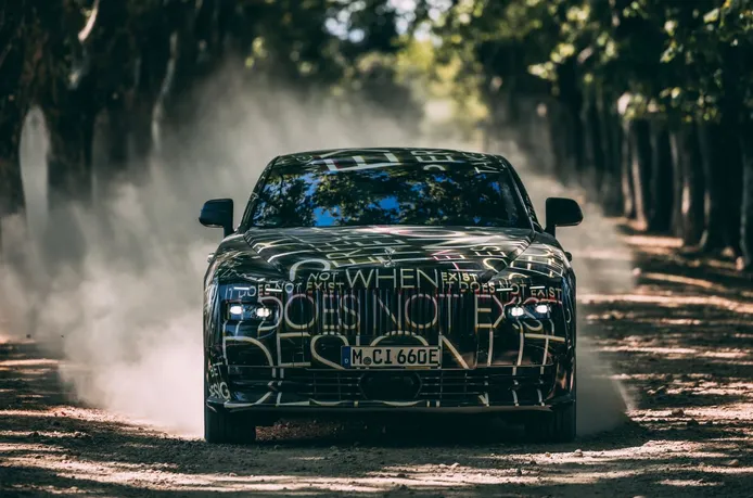 Los prototipos del Rolls-Royce Spectre, a la caza de clientes en la Costa Azul