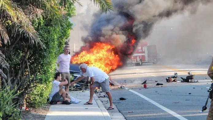 Un tribunal condena a Tesla por el incendio de un Model S tras un accidente por exceso de velocidad