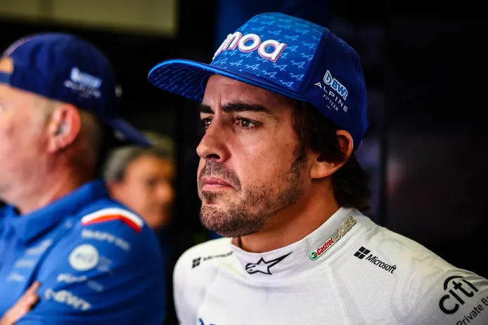 Aston Martin aclara dudas: así convenció y fichó a Fernando Alonso