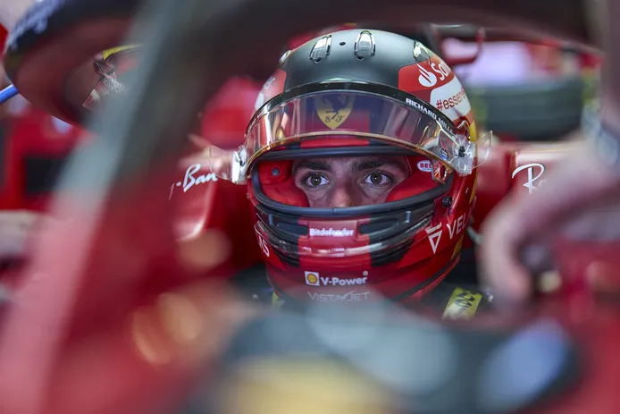 Viernes «positivo» de Carlos Sainz en un día horrible de Charles Leclerc en México
