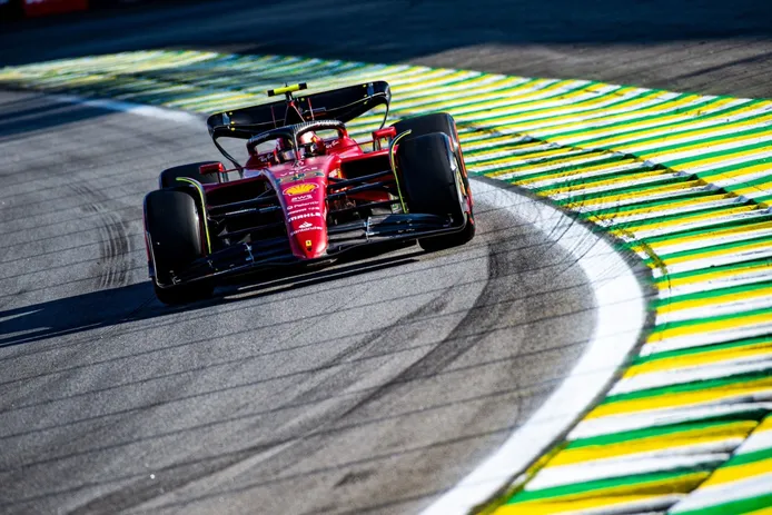 Carlos Sainz despunta en Brasil y vuelve al podio: «Los Mercedes eran intocables»