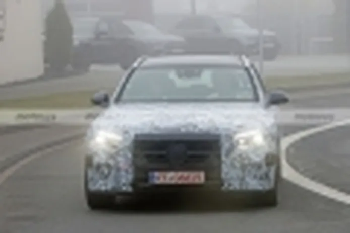 El nuevo Mercedes Clase E Estate acelera sus pruebas, fotos espía de la versión PHEV