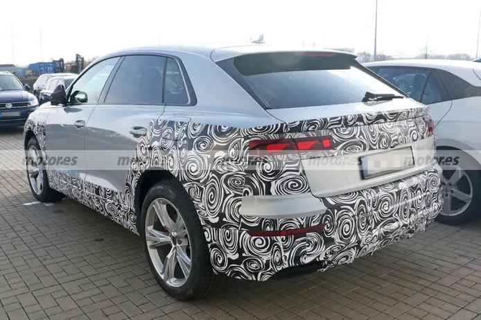 Fotos espía Audi Q8 Facelift 2024