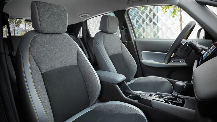 Honda Jazz Advance Sport - interior