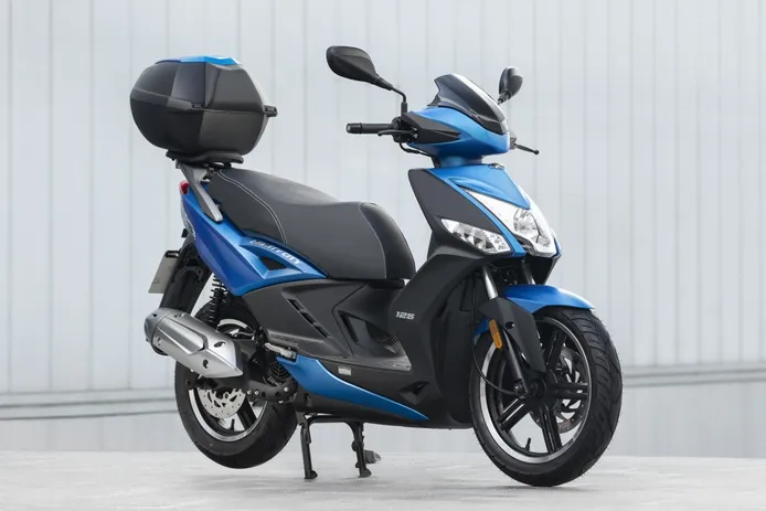 Este popular scooter de KYMCO supera por muy poco los 2000 euros gracias a una interesante oferta