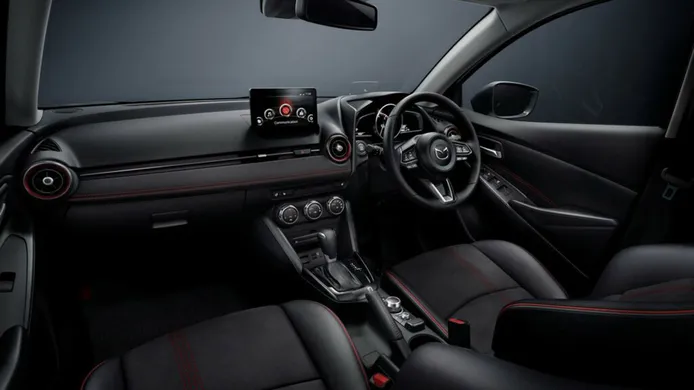 Mazda2 2023 - interior