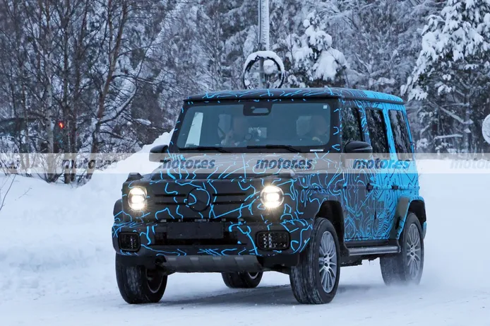 El nuevo Mercedes EQG posa en sus primeras fotos espía en las pruebas de invierno