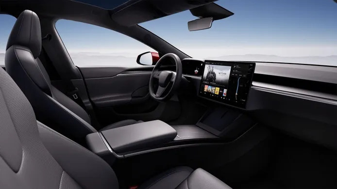Tesla Model S 2023 - interior