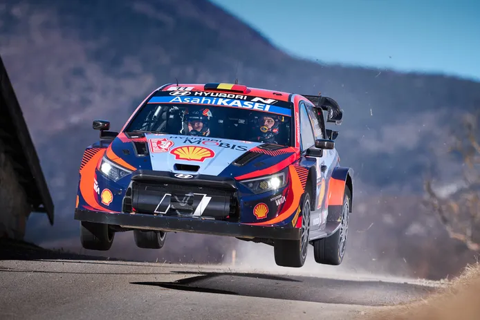 Hyundai Motorsport quiere alzar el vuelo en los nevados tramos del Rally de Suecia