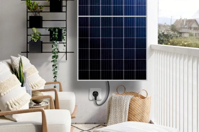 Estos paneles solares de hasta 405 W han bajado su precio: basta con enchufar para comenzar a ahorrar