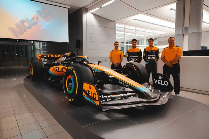 Así es el McLaren MCL60 de Lando Norris y Oscar Piastri para la temporada 2023