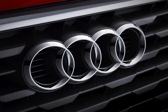 Audi confirma la llegada del Q2 e-tron, un nuevo crossover eléctrico rival del MINI Aceman