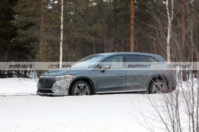 El primer SUV eléctrico de Mercedes-Maybach está listo para debutar, el lujoso EQS SUV culmina sus pruebas