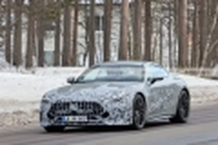 El nuevo Mercedes-AMG GT Coupé Edition 1 también será híbrido enchufable, estas fotos espía lo confirman