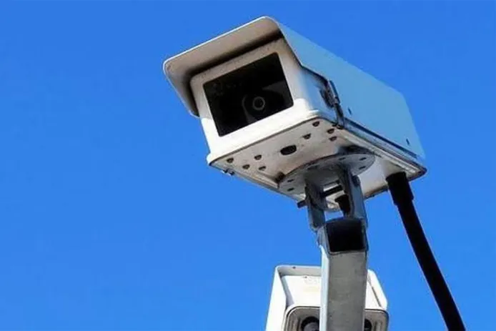 Las cámaras de las ZBE, un recurso más para luchar contra los coches con la ITV caducada