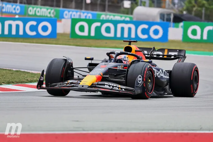 Max Verstappen gana una carrera soporífera en España y los españoles se quedan fuera del podio
