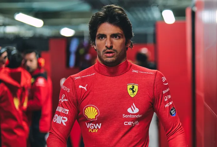 Gasly pide la exclusión de Carlos Sainz y el de Ferrari responde: «Me hicieron lo mismo y no estoy aquí gritando»