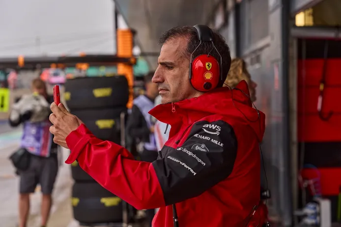 Marc Gené: «Lewis Hamilton no encaja en la filosofía de Ferrari»
