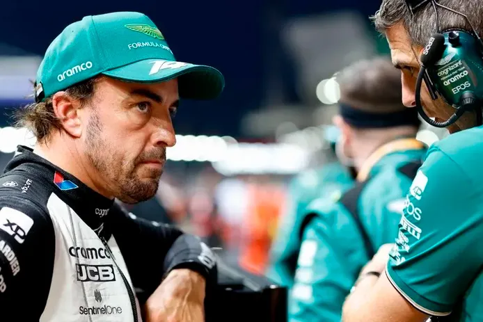 Chris Cronin, ingeniero de pista de Fernando Alonso, revela cuál es su relación con el español en Aston Martin