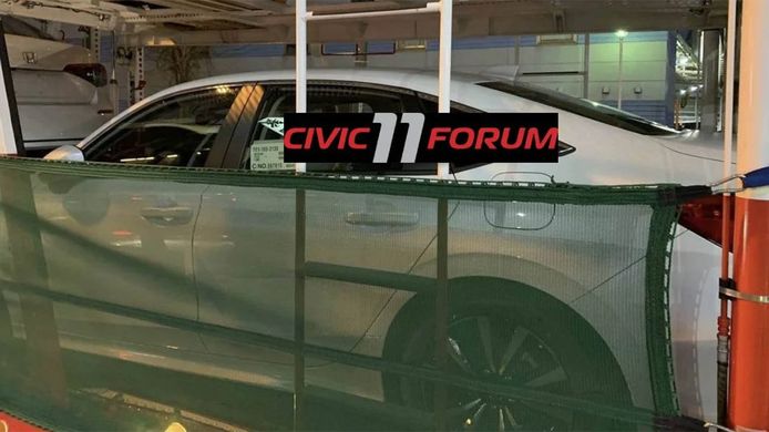 Honda Civic Sedán 2022 - foto espía