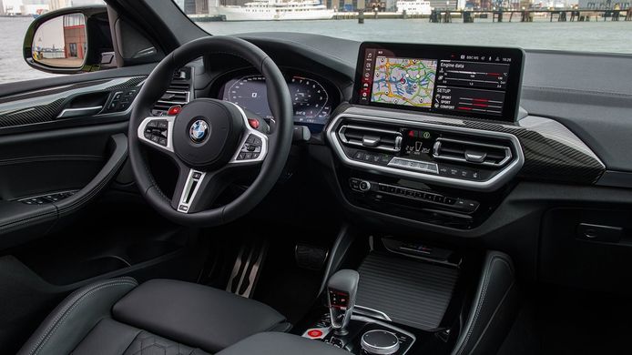 BMW X4 M 2022 - interior