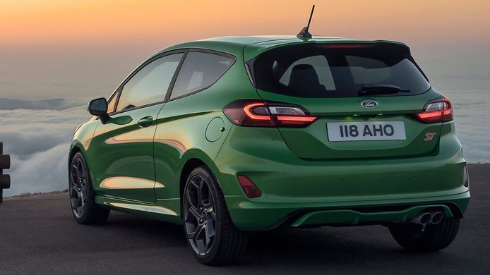 Ford Fiesta ST 2022 - posterior