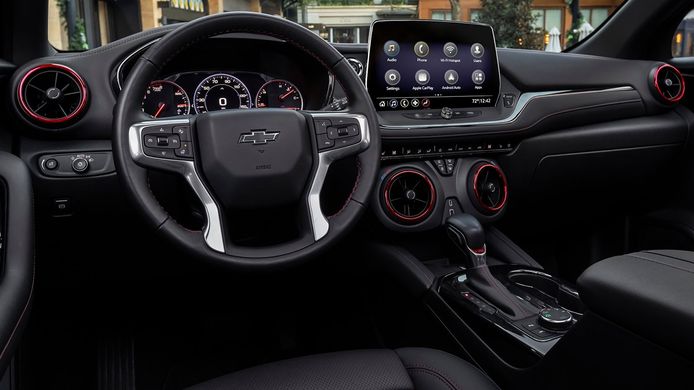 Chevrolet Blazer 2023 - interior