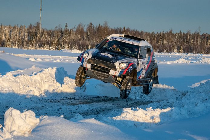 Vladimir Vasilyev gana la Baja Rusia tras los problemas de Yazeed Al-Rajhi