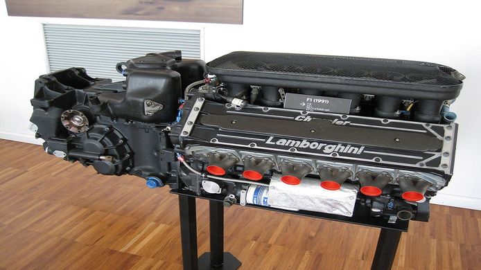 Motor V12 de Lamborghini
