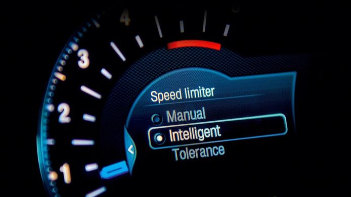 Limitador de velocidad inteligente en el Ford S-MAX