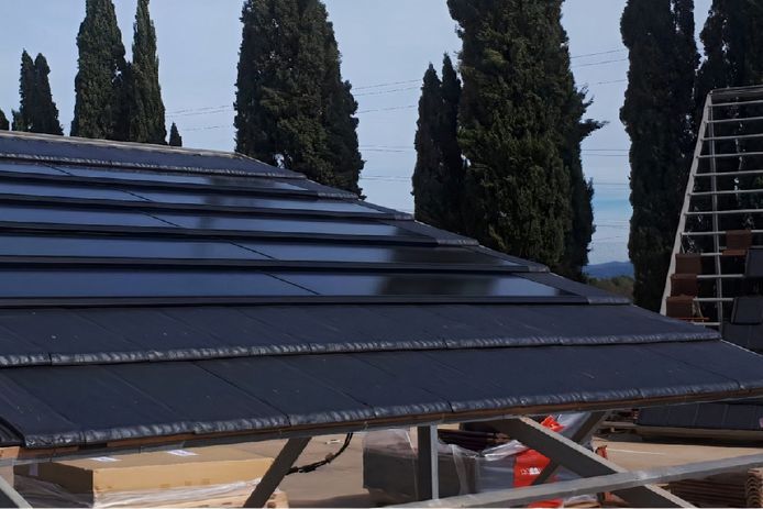 Roof tiles and solar tiles, the new method to produce energy at home