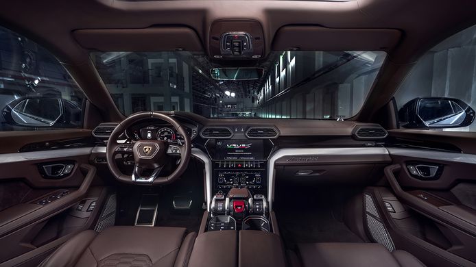 Lamborghini Urus S - interior