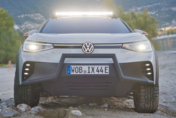 Volkswagen ID.  Xtreme Concept - front