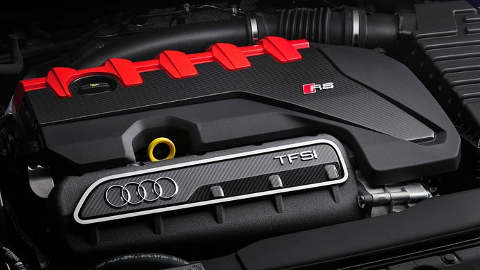 Audi RS 3 performance edition - engine