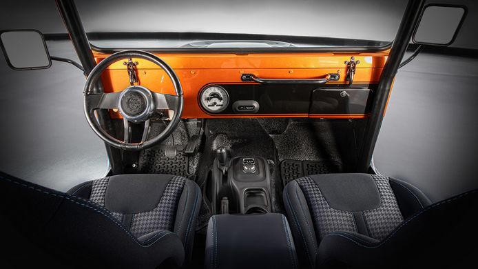 Jeep CJ Surge Concept - interior