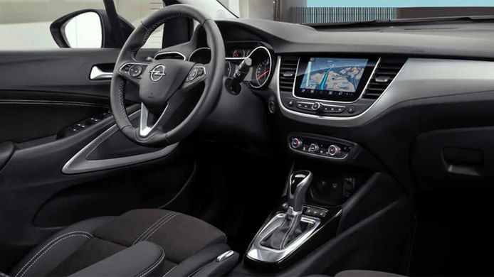 Opel Crossland 2023 - interior