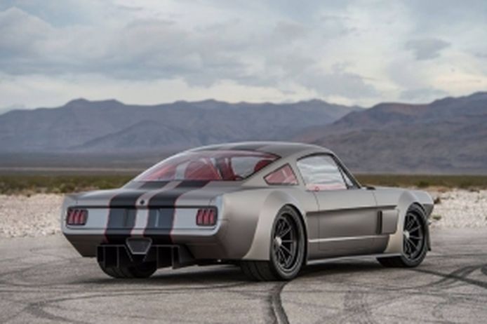 Foto 2 - Ford Mustang 1965 'Vicious' by Timeless Kustoms
