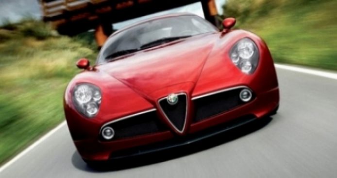 Alfa Romeo celebra 100 años con un súper 8C en Pebble Beach