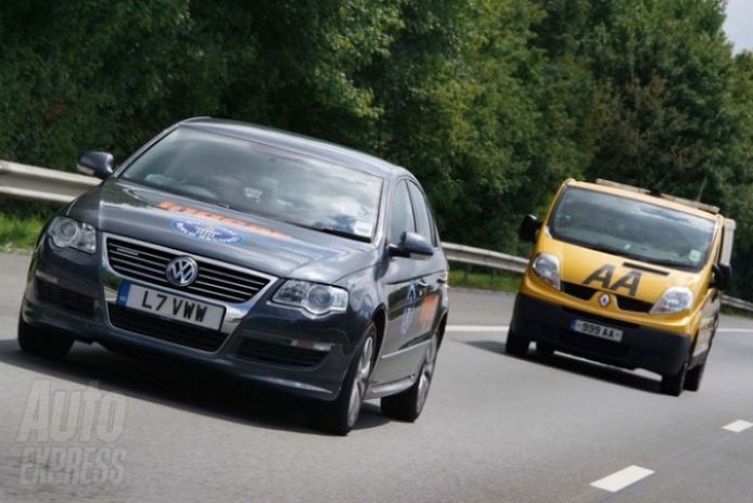 El VW Passat Bluemotion bate record Guinness de consumo de combustible.