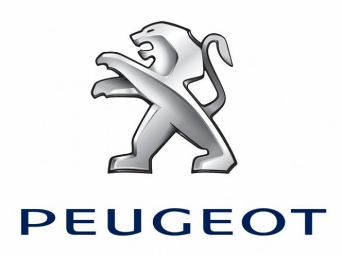 Peugeot cambia de imagen y presenta el SR1 Roadster Concept.