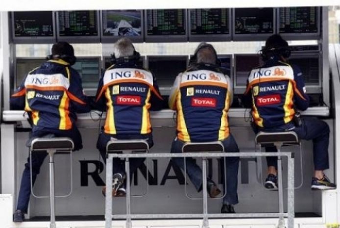 Renault pacta con la FIA y se librará de la exclusión