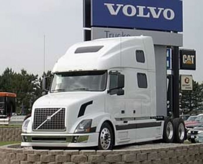 Volvo Trucks presenta AQuA, la solución para la seguridad en los atascos