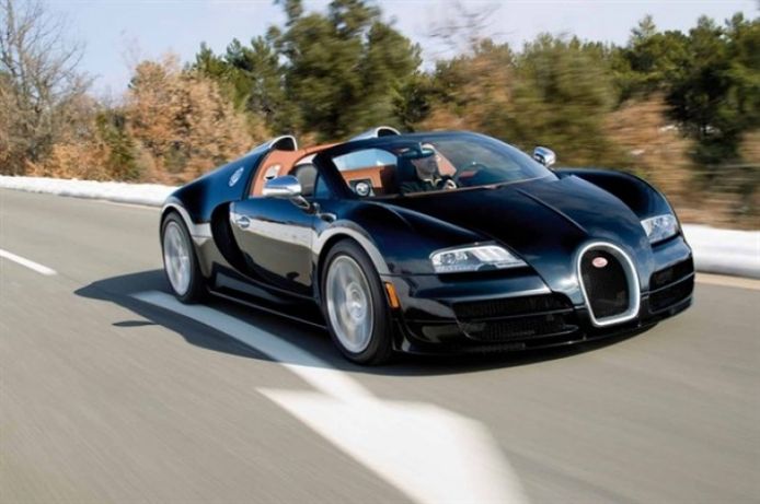 Bugatti prepara el descapotable más potente de la historia