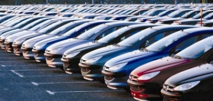 ¿Cómo afecta la subida del IVA a la venta de coches?