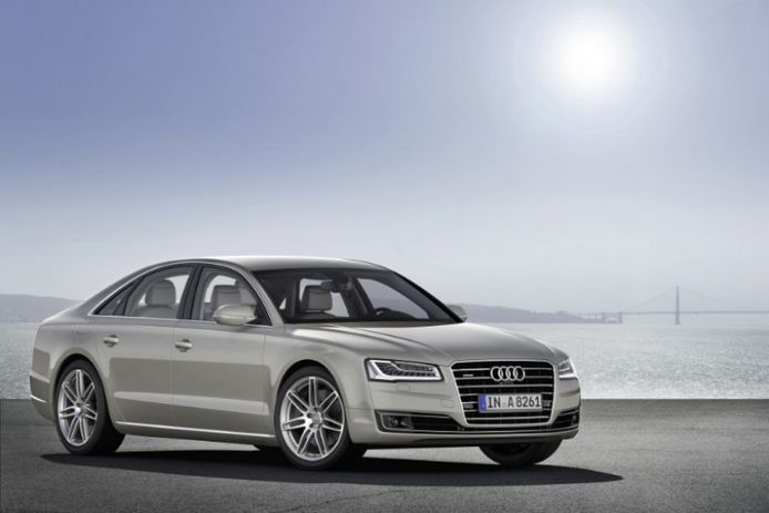 Nuevo Audi A8: puesta al día con motores revisados y más tecnología